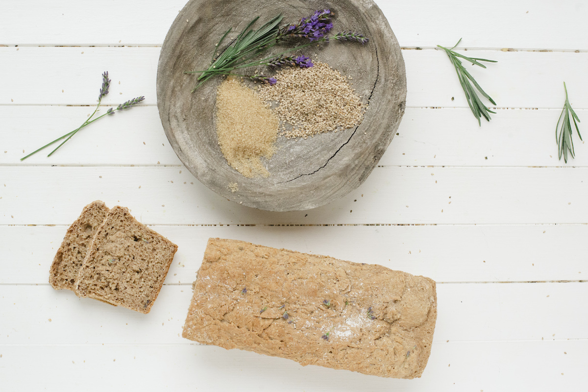 Brotbackmischung, Brot backen, Backmischung für Brot, Backmischung mit Lavendel