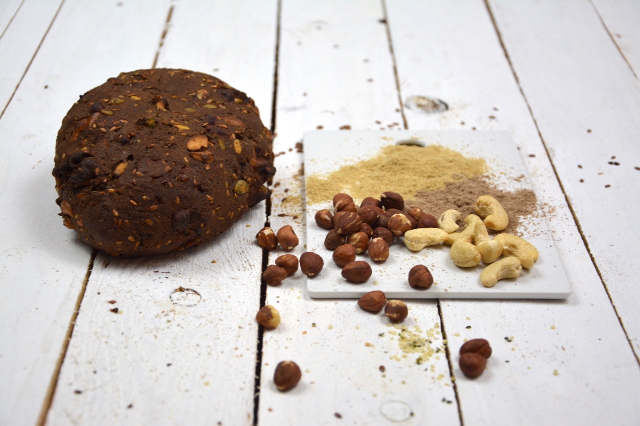 Eiweissbrot-Glutenfreie-Brotbackmischung-Nuss8-Gross glutenfreie Bio Brotbackmischung Eiweißbrot Eowyn