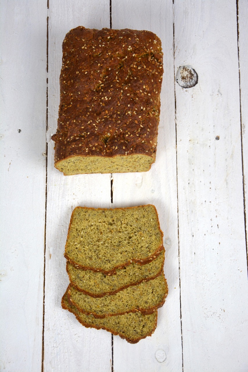 Brotbackmischung-Eiwieissbrot-Legolas2-Gross vegane Brotbackmischung Eiweissbrot Leogolas