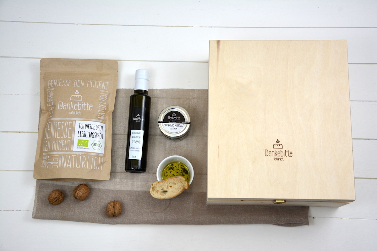 Geschenkbox-Brotbackmischung-Brot-und-Oel-Pane-e-Olio-3 GeSCHENk Brotbackmischung "Pane e Olio" - Brot und Öl