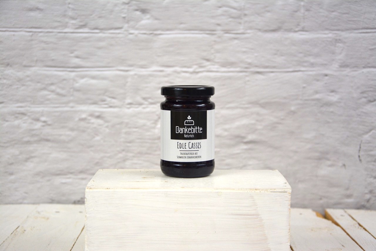 Fruchtaufstrich-schwarze-Johannisbeere Fruchtaufstrich Marmelade Schwarze Johannisbeere