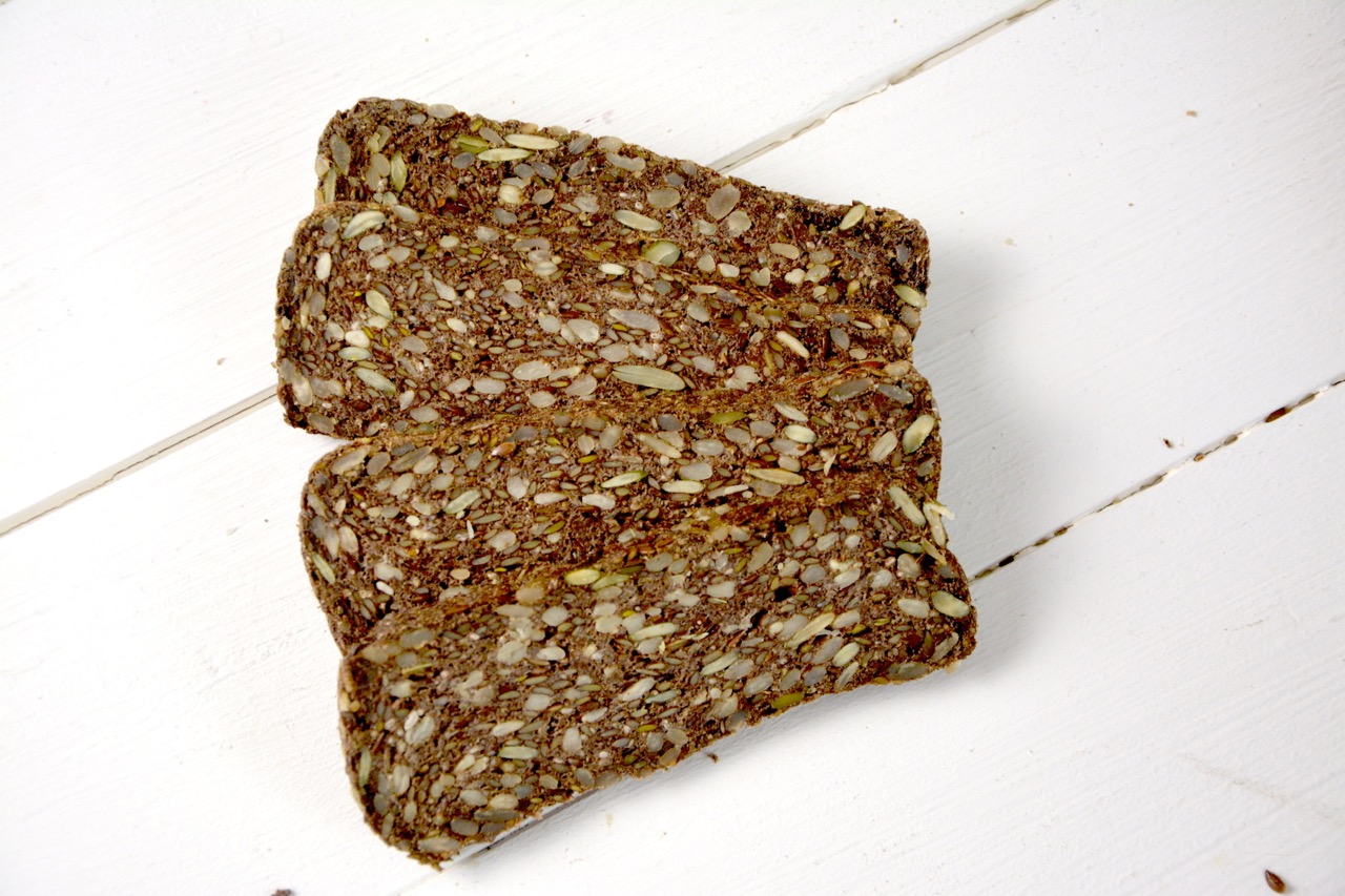 Brotbackmischung-Paleobrot-Paleo-pur-2-Gross Brot backmischung Paleobrot Paleo pur