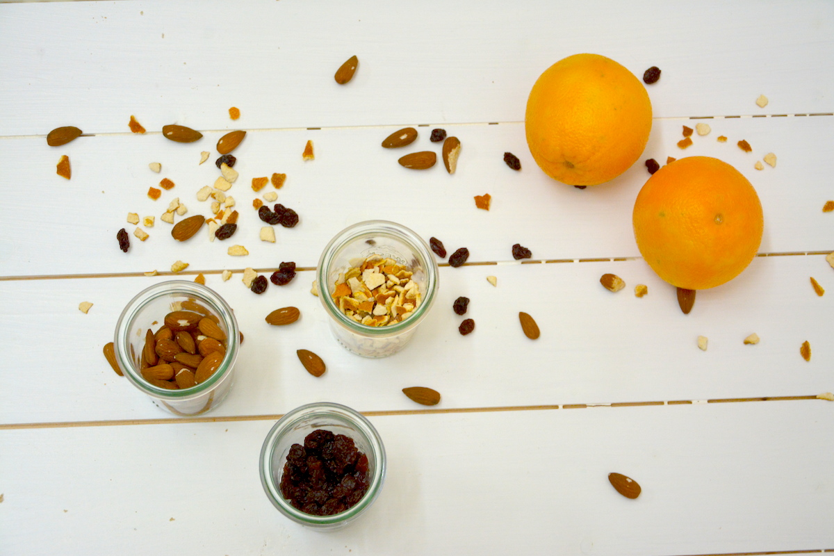 Brotbackmischung-Weihnachtsbrot-Mandel-O4 Brotbackmischung Weihnachtsbrot Mandel -O