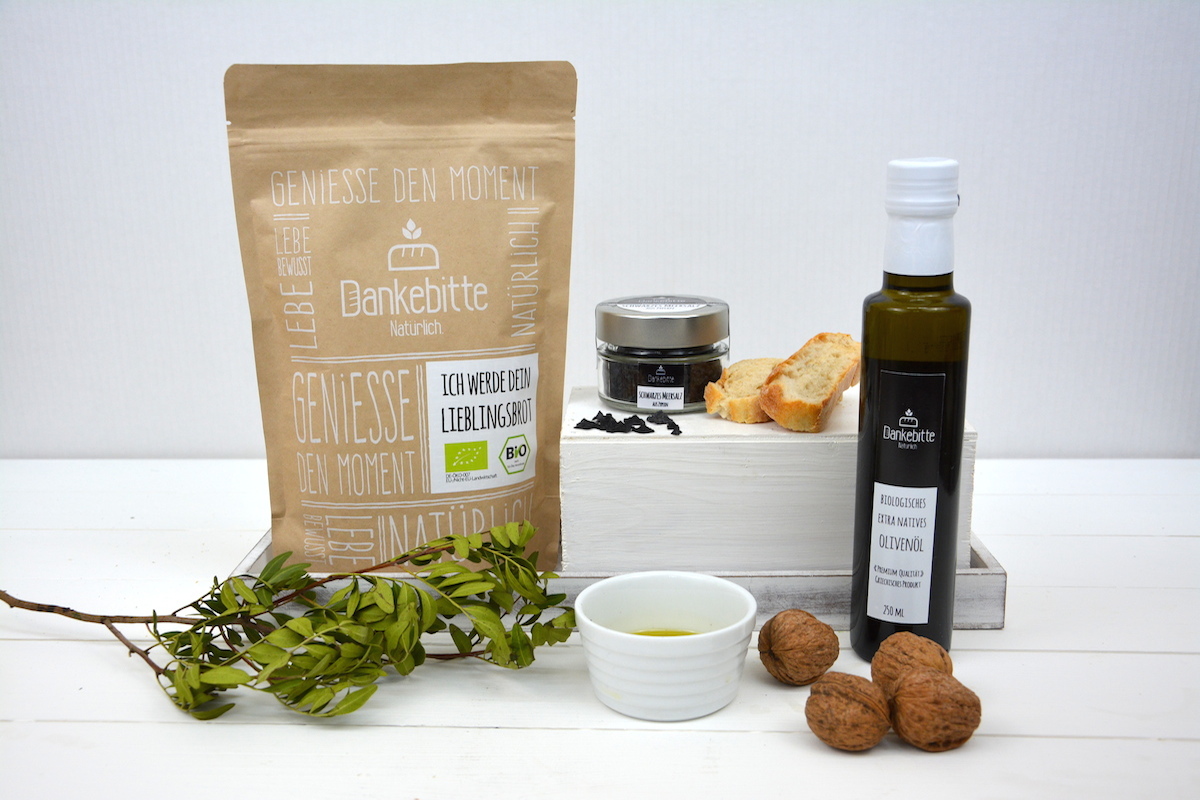 Geschenkset Brotbackmischung, Marmelade, 