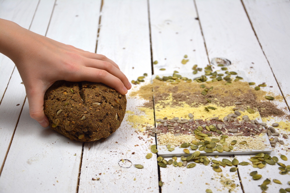 Eiweissbrot-Glutenfreie-Brotbackmischung7 glutenfreie Bio Brotbackmischung Eiweißbrot Arwen