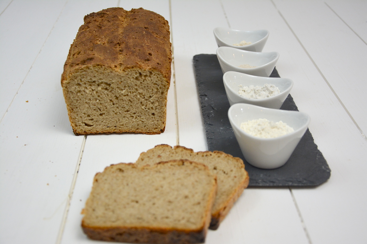 Brotbackmischung-Roggenbrot-Kleine-Flocke Brotbackmischung Sauerteig Kleine Flocke