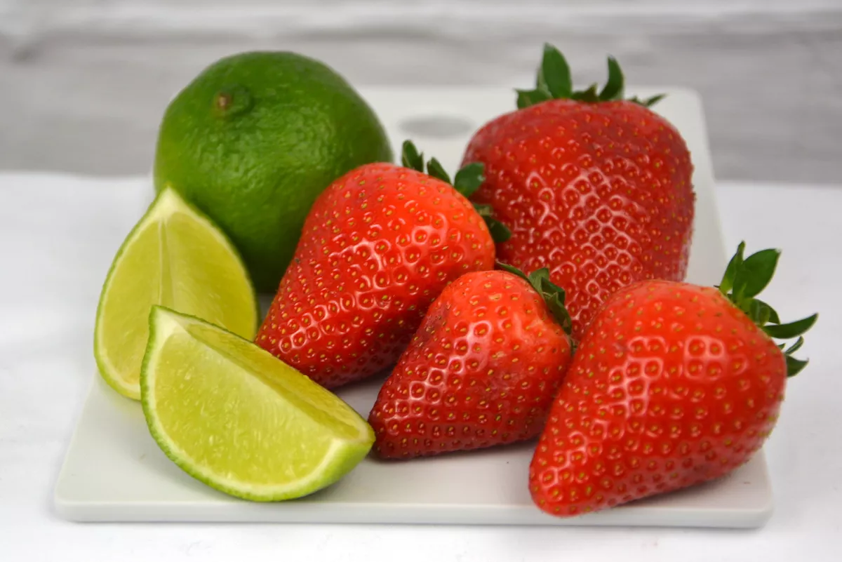 Dankebitte Fruchtaufstrich Erdbeere Holunder Limette